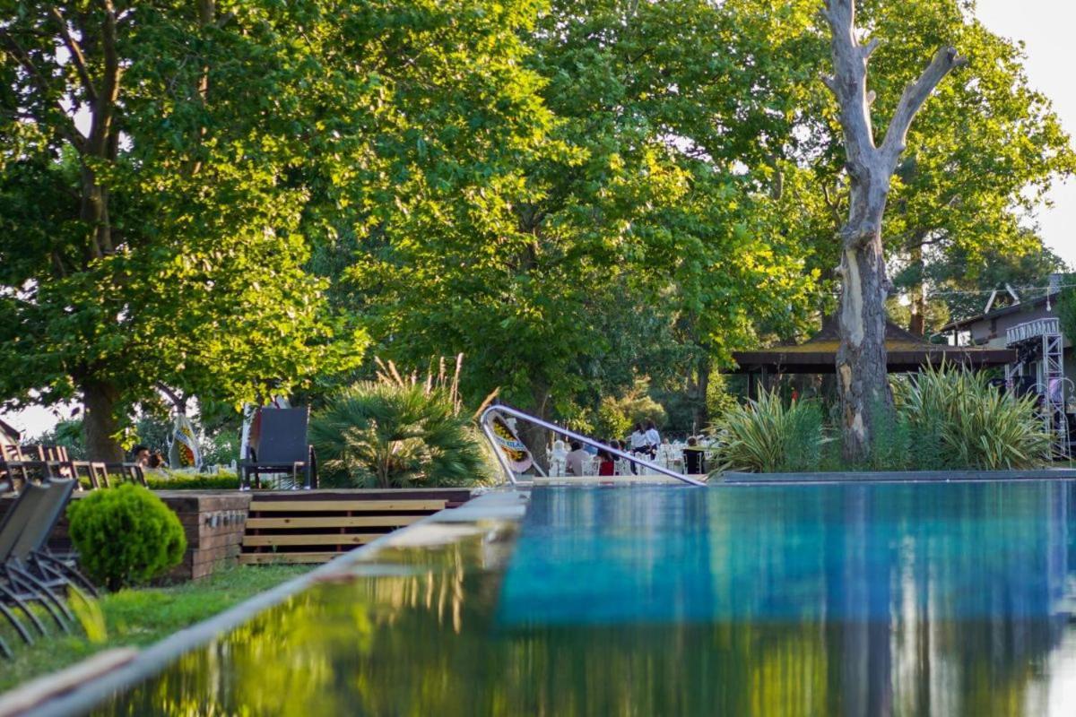 Pia Mare Otel Gunduzlu Bagian luar foto