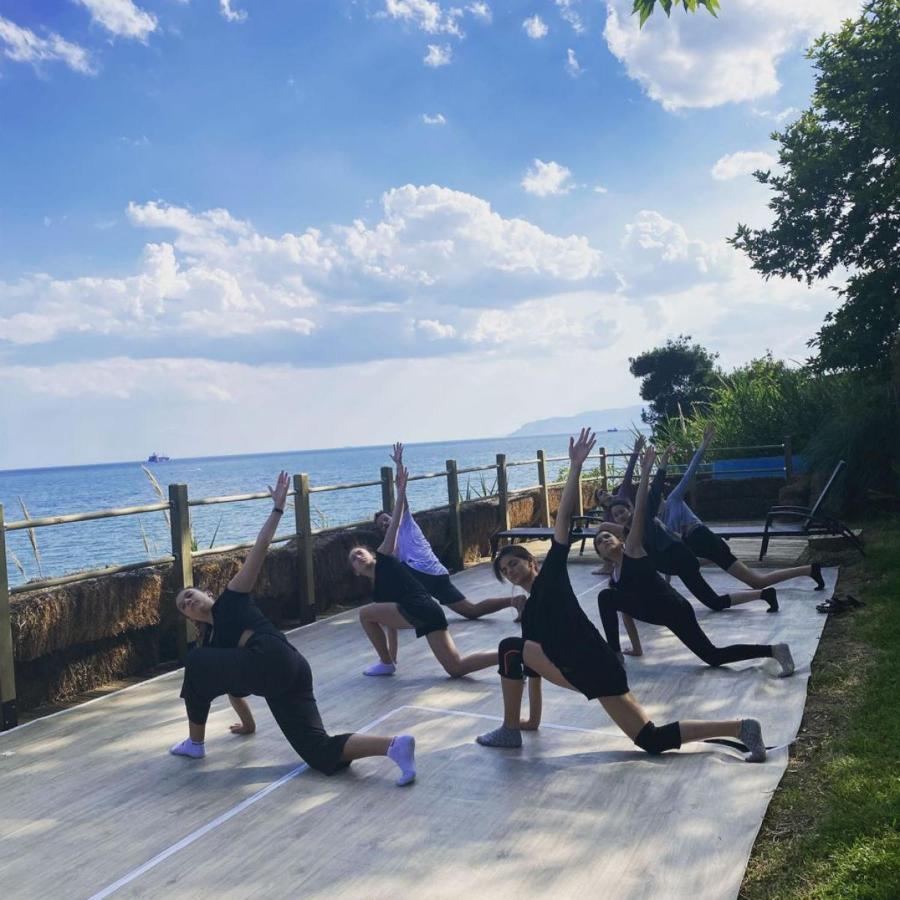 Pia Mare Otel Gunduzlu Bagian luar foto